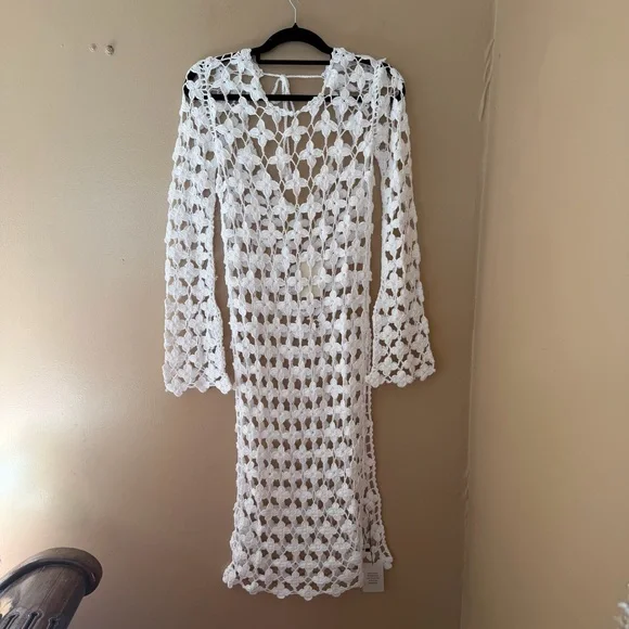 arella midi dress tularosa Tularosa Arella Midi Dress White Crochet Long Sleeve sheer Revolve NWT S
